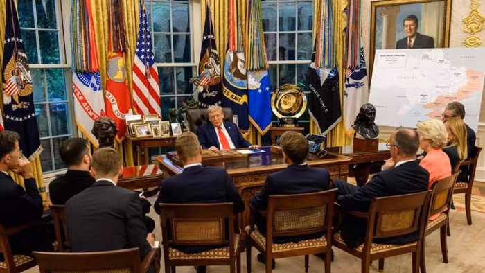 Tổng thống Donald Trump gặp gỡ các lãnh đạo châu Âu tại Nhà Trắng.