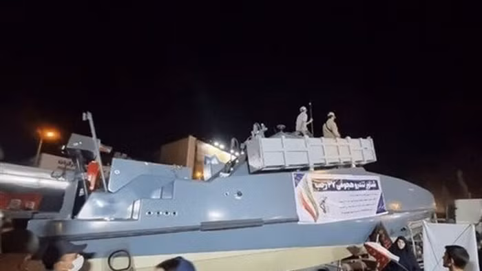 Iran ra mắt tàu cao tốc Rajab 27th.