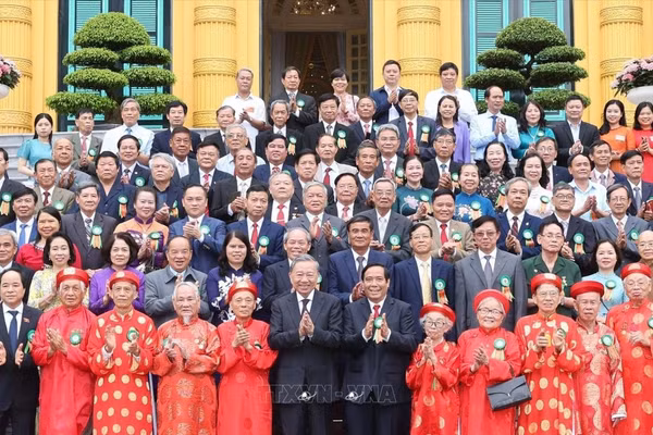Phát biểu của Tổng Bí thư, Chủ tịch nước Tô Lâm tại cuộc gặp mặt người cao tuổi tiêu biểu toàn quốc