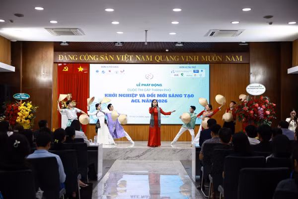 Không khí tại lễ phát động. Ảnh: ULAW. 