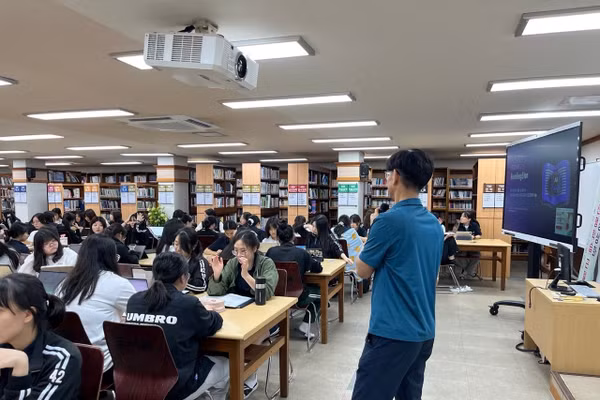 Trung tâm tiếng anh Readingstar và chương trình B2G cho trường học