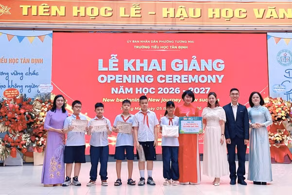 Elmich tiếp nối hành trình 'Học đường Xanh - Gieo mầm tương lai' trong năm học mới