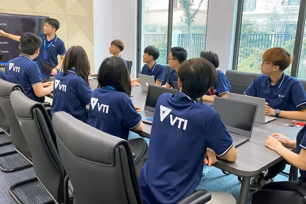 VTI NEXTJapan: Học bổng toàn phần cho sinh viên và người đi làm trong ngành IT