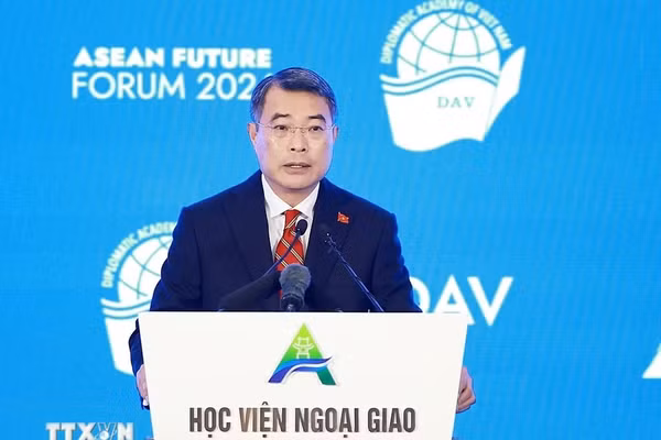Thủ tướng Lê Minh Hưng phát biểu tại Phiên khai mạc Diễn đàn Tương lai ASEAN lần thứ ba. (Ảnh: Dương Giang/TTXVN)