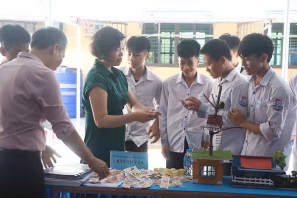 Tăng cường giáo dục nghề nghiệp giúp học sinh, sinh viên vững tay nghề, sẵn sàng hội nhập