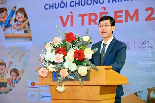 Tổng Biên tập Tạp chí Trẻ em Việt Nam phát biểu phát động cuộc thi trong khuôn khổ Lễ công bố chuỗi chương trình truyền thông Vì trẻ em năm 2026.