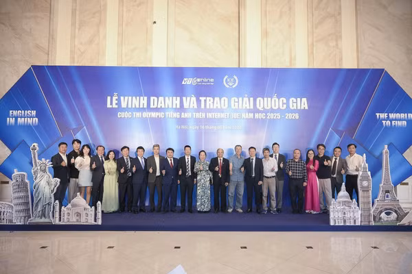 Lễ Vinh danh và Trao giải Quốc gia IOE năm học 2025-2026 tại Hà Nội.