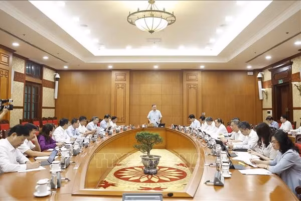 Tổng Bí thư, Chủ tịch nước chủ trì buổi làm việc của Thường trực BCĐ Trung ương về phát triển khoa học công nghệ