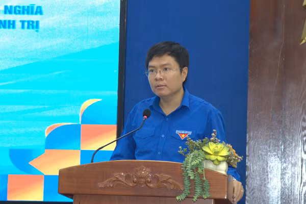 Anh Nguyễn Đăng Khoa - Phó Bí thư Thành Đoàn, Chủ nhiệm Ủy ban Kiểm tra Thành Đoàn phát biểu. Ảnh: Tâm Như.