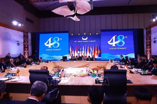 Phiên Toàn thể Hội nghị Cấp cao ASEAN lần thứ 48. Ảnh: Dương Giang/TTXVN