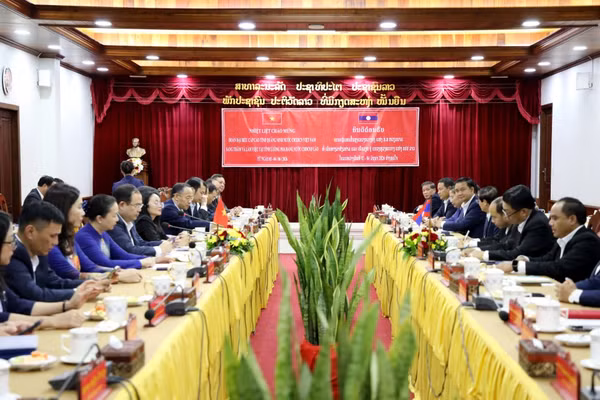 Quang cảnh buổi hội kiến.