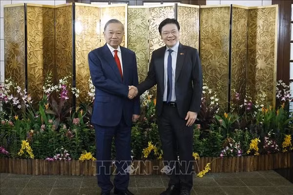 Tổng Bí thư, Chủ tịch nước Tô Lâm hội đàm với Thủ tướng Singapore