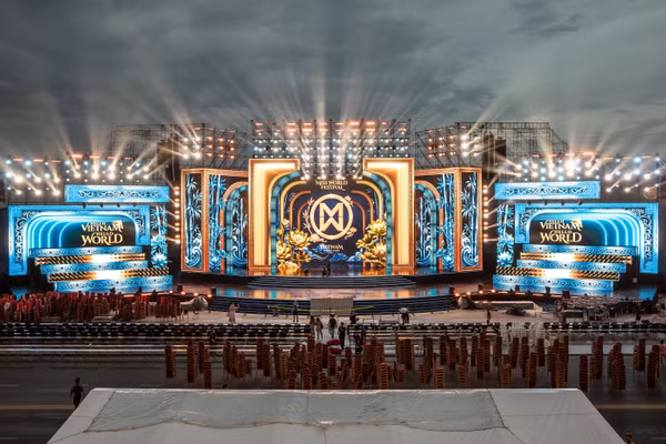 8 Hoa hậu thế giới hội ngộ tại chung kết Miss World 2026