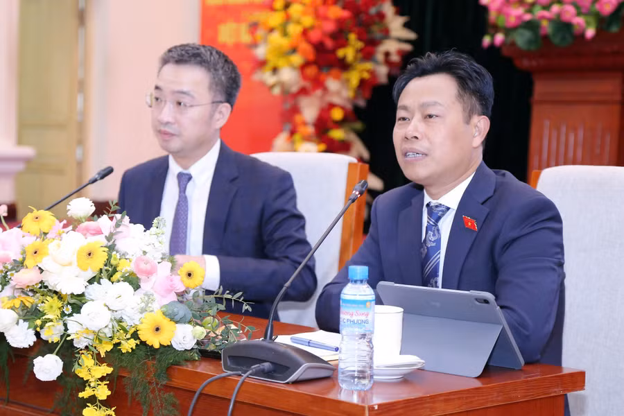 thutruonglequanjpg1.jpg