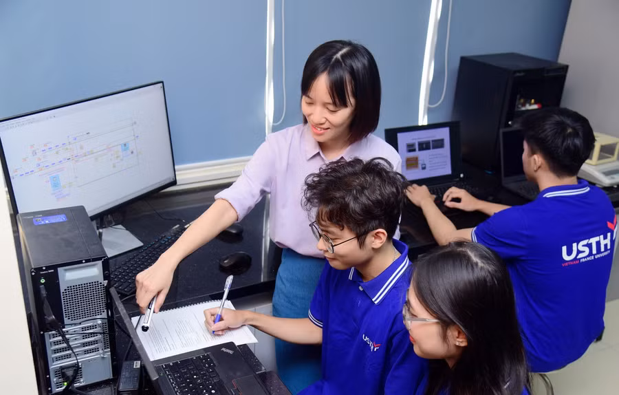 Giờ học của sinh viên Trường Đại học Khoa học và Công nghệ Hà Nội.