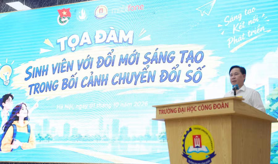 PGS.TS Lê Mạnh Hùng - Hiệu trưởng Trường Đại học Công đoàn: Sinh viên phải rèn luyện tư duy và làm chủ công nghệ. khoinghiep-3.jpg