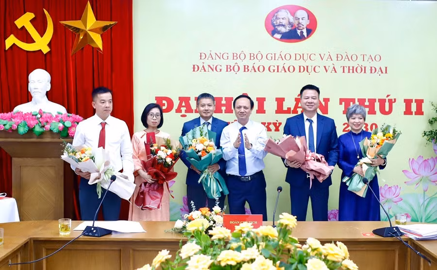 baogiaoducvathoidaijpg6.jpg