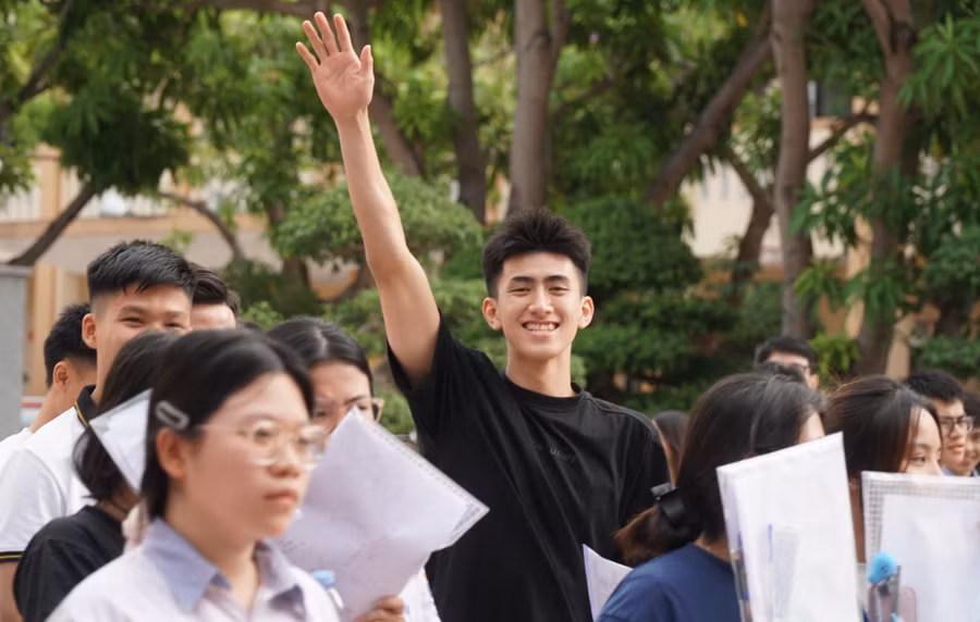 Dấu ấn đẹp trong ngày thi đầu tiên của Kỳ thi tốt nghiệp THPT năm 2026