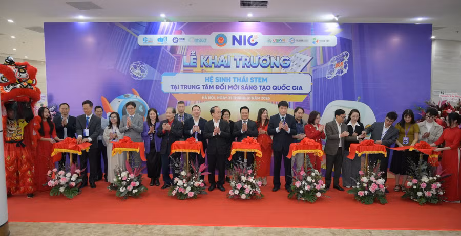 hesinhthaistemjpg3.jpg