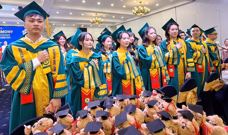 Các tân khoa trong Lễ trao bằng tốt nghiệp và vinh danh năm 2026.