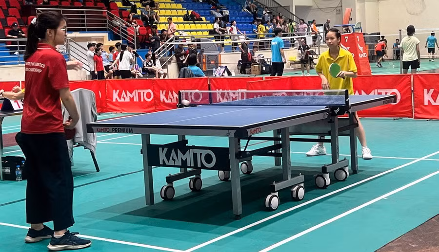 Học sinh nữ Trường THCS Dịch Vọng (Hà Nội) tham gia Giải thể thao học sinh phổ thông phường Cầu Giấy năm 2025-2026. Ảnh minh họa/website nhà trường.