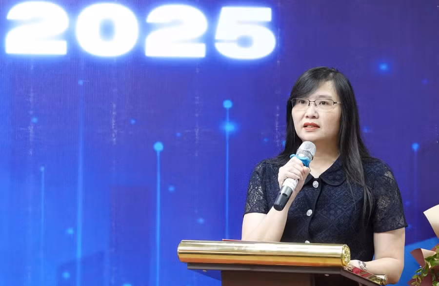 ngayhoituyendung.jpg