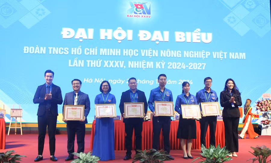 doanthanhnien-4.jpg