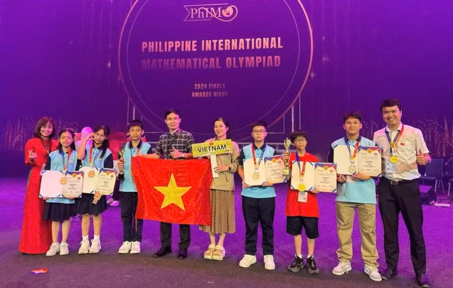 Đoàn Việt Nam tại kỳ thi Toán quốc tế PhiMO 2024.