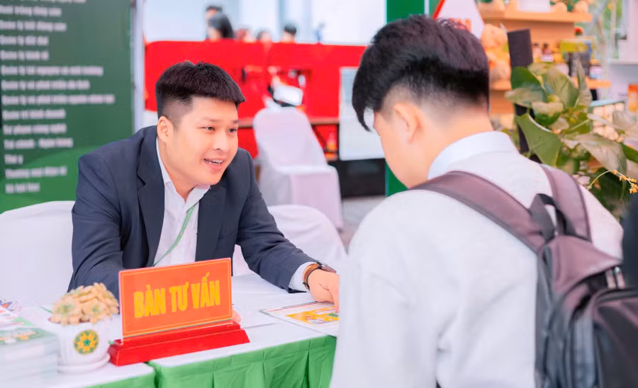hocviennongnghiepvietnamjpg3.jpg
