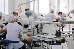 Học Răng Hàm Mặt tại Đại Học Y Dược Thái Nguyên: Hành trình chăm sóc nụ cười tươi sáng