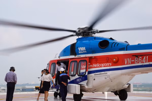 Tour du lịch trực thăng đã được nghiên cứu và tổ chức bay thử nghiệm từ năm 2022. Ảnh: INT.