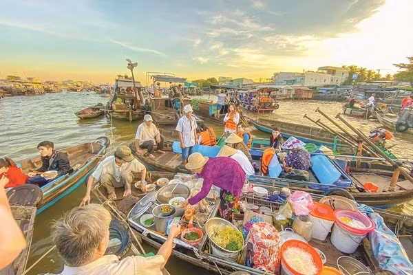 Đời sống thường nhật, ký ức gia đình hay những chuyển động đô thị đang trở thành chất liệu quan trọng của điện ảnh Việt. Ảnh: Vinpearl.