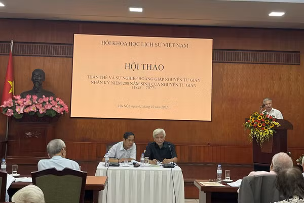 Hội thảo đánh giá về Hoàng giáp Nguyễn Tư Giản vào năm 2022.