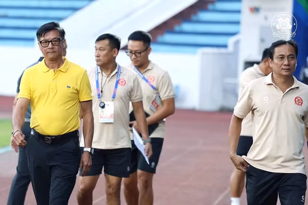 Câu lạc bộ Công an TPHCM quyết định chấm dứt hợp đồng với huấn luyện viên Lê Huỳnh Đức sau chuỗi trận kém cỏi của đội bóng. Ảnh: CAHCMFC.