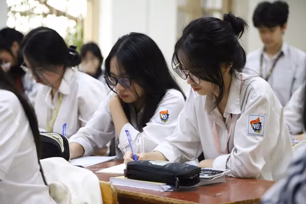 Đến 8h00 ngày 28/4, cả nước đã có hơn 1,01 triệu thí sinh đăng ký dự thi tốt nghiệp THPT 2026. Ảnh minh họa: VGP
