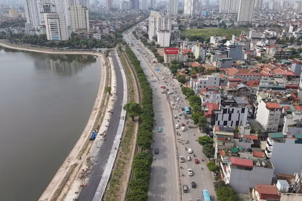 Một góc đô thị, giao thông Hà Nội nhìn từ trên cao.