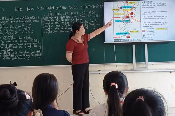 Tiết học được áp dụng công nghệ số ở Trường THCS Tam Thanh (Thanh Hóa).