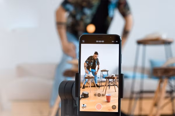 Video ngắn là nội dung đặc trưng của TikTok.