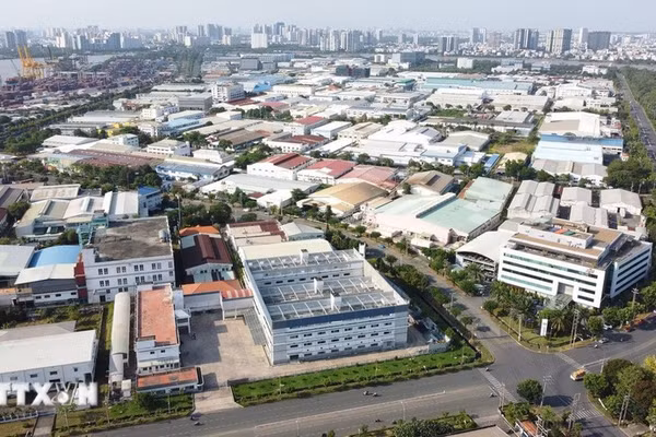 Một góc Khu chế xuất Tân Thuận. Ảnh: Trung Tuyến/TTXVN