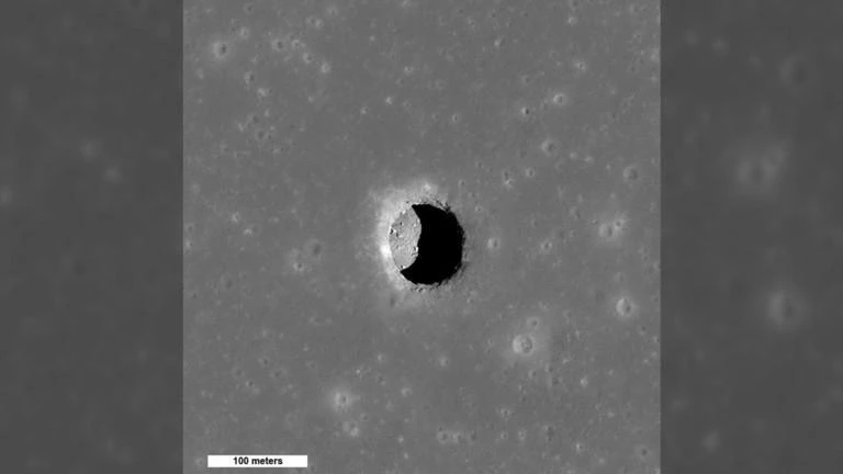 Góc nhìn từ trên cao của hố Mare Tranquillitatis có thể được lựa chọn làm căn cứ Mặt Trăng. Ảnh: NASA 