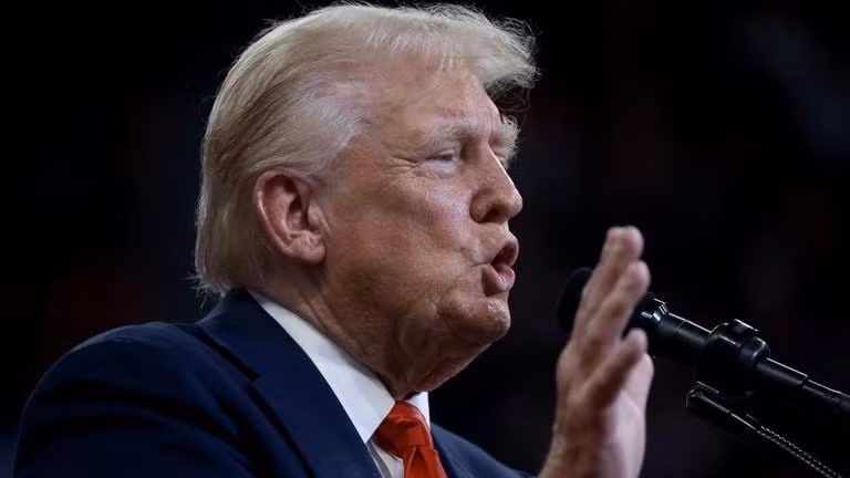 Ông Donald Trump cho rằng, chính quyền ông Joe Biden đã thực hiện thỏa thuận mang lại cho Nga nhiều lợi ích.