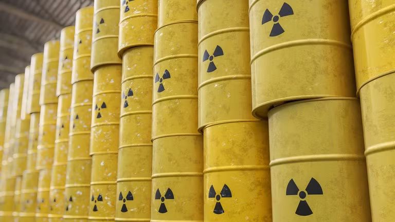 Nga tạm thời cấm xuất khẩu uranium sang Mỹ và các công ty trong phạm vi pháp lý của Mỹ.