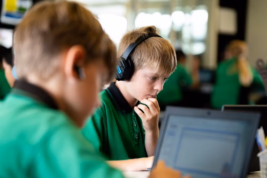 Học sinh New Zealand được học ví điện tử và đầu tư số.