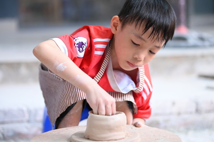 khoi-goi-dam-me-nghe-thuat-tu-gom-1-custom.jpg