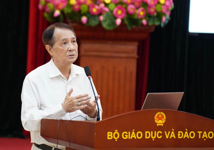 TSKH Phạm Đỗ Nhật Tiến. giai-phap-phat-trien-chuong-trinh-giao-duc-cho-tuong-lai-4.jpg
