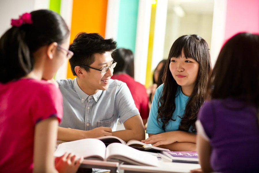 Du học ngắn hạn giúp học sinh làm quen môi trường quốc tế.