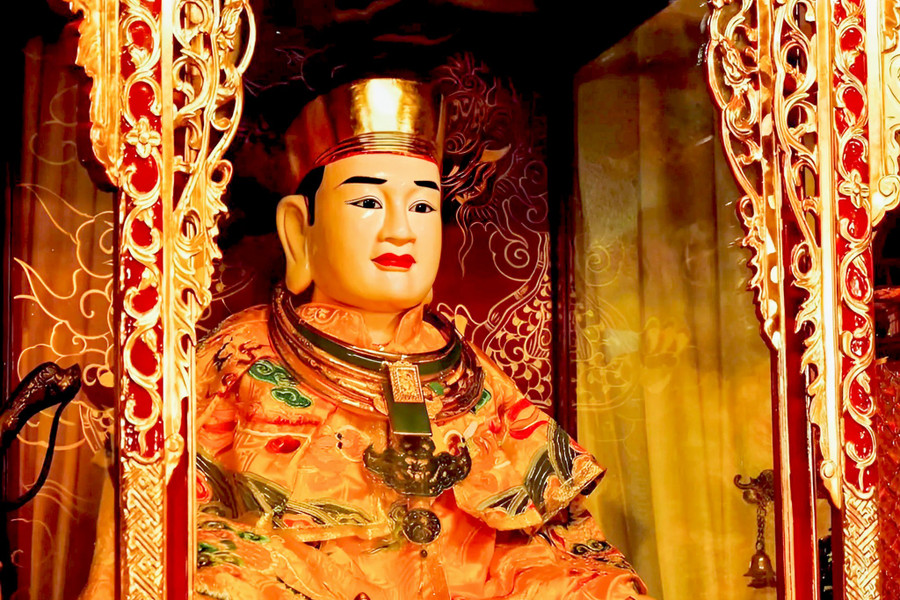 Tượng đức thánh Hoàng Mười. duc-thanh-hoang-muong-tu-tin-nguon-den-nhan-vat-lich-su-6.jpg