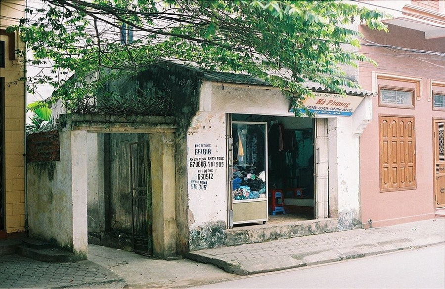 Nhà số 247 phố Hàng Nâu trước đây (Nam Định, Ninh Bình), nơi gắn bó với Tú Xương.