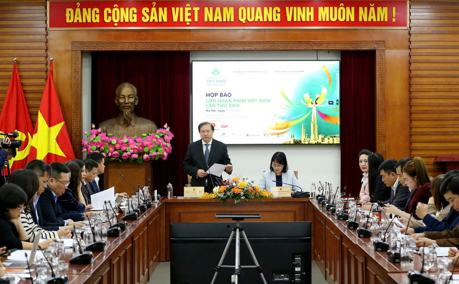 Trong khuôn khổ liên hoan sẽ có 3 chương trình tọa đàm - hội thảo, tạo môi trường kết nối giữa các cấp quản lý, các nhà hoạt động điện ảnh trong nước và quốc tế.