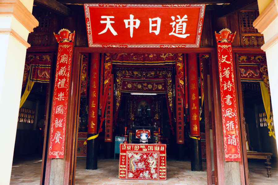 Khu thờ tự trong Văn Thánh Miếu. Ảnh: L.H khoi-nguon-dat-hoc-xu-nam-ky-3.jpg